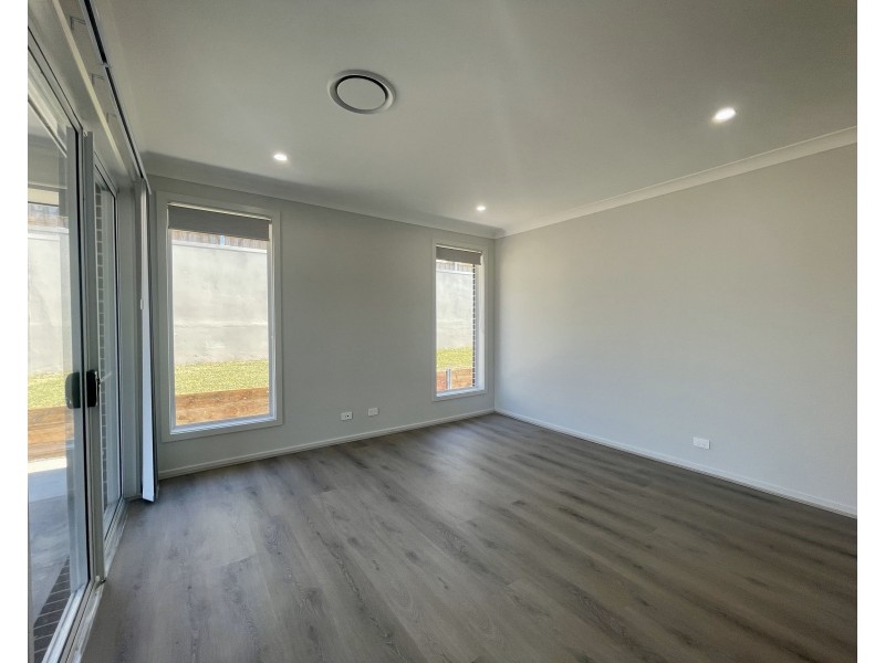 28 Ellipse Circuit, Chisholm NSW 2322