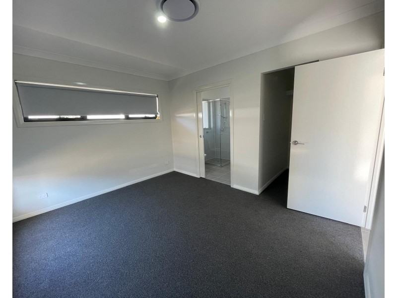 14 Swinton Parkway, North Rothbury NSW 2335