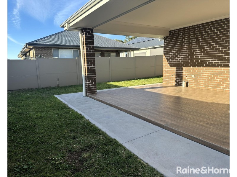 27 Solomon Street, North Rothbury NSW 2335