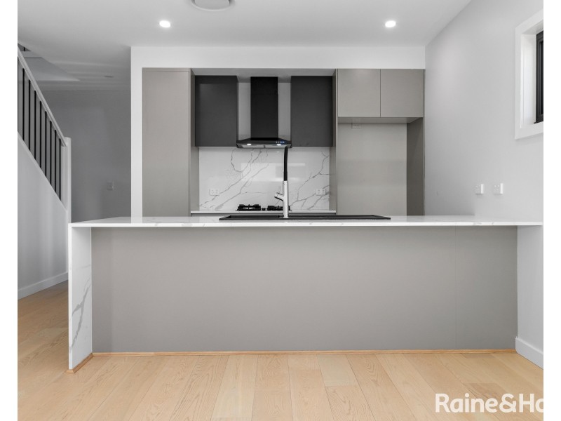 2/115-117 Kings Road, New Lambton NSW 2305