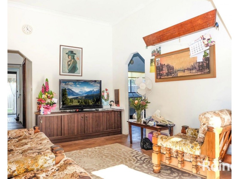 37 Dening Street, The Entrance NSW 2261