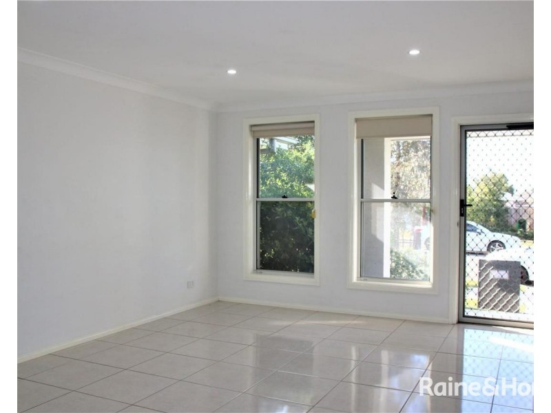 69 Awabakal Drive, Fletcher NSW 2287