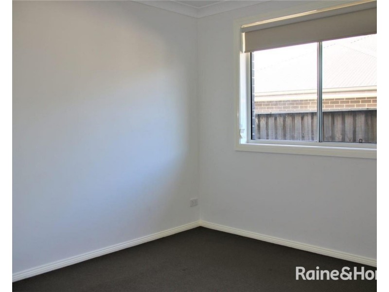 69 Awabakal Drive, Fletcher NSW 2287