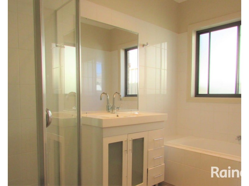 18A Walter Street, Rutherford NSW 2320