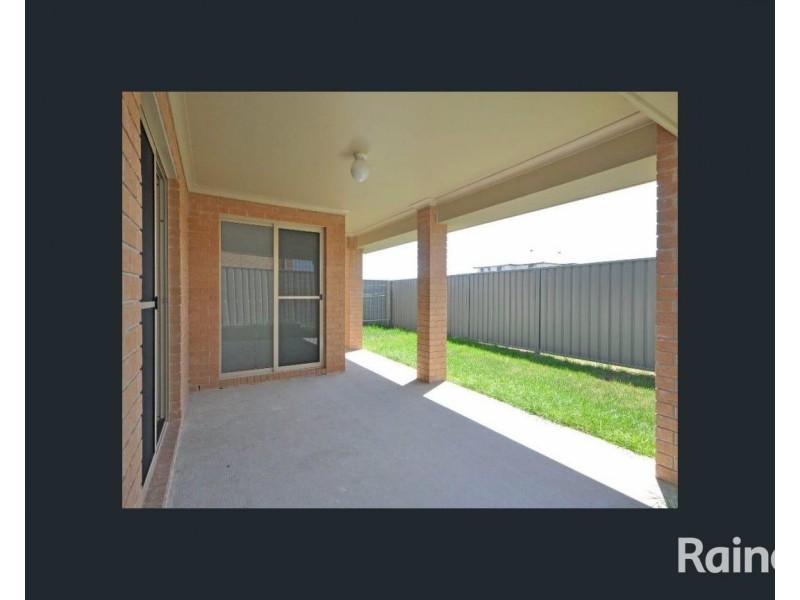 40A Niven Parade, Rutherford NSW 2320