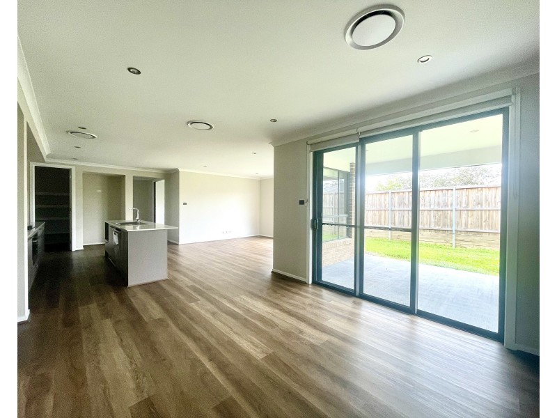 18 Tramea Way, Chisholm NSW 2322