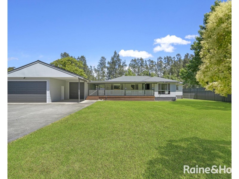 51 Burton Road, Eleebana NSW 2282