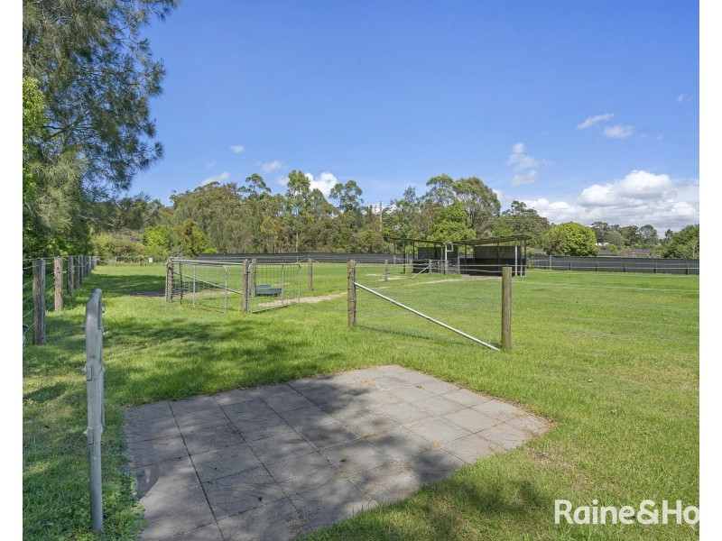 51 Burton Road, Eleebana NSW 2282