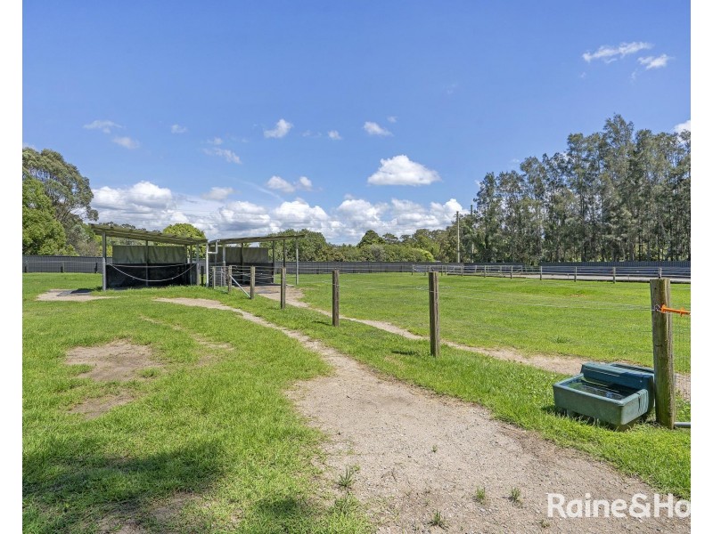 51 Burton Road, Eleebana NSW 2282