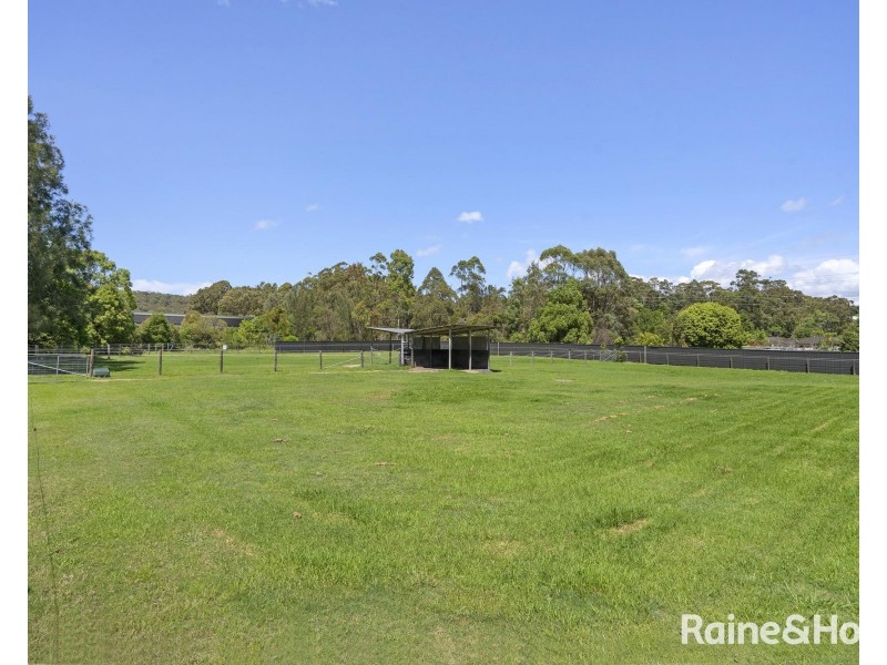 51 Burton Road, Eleebana NSW 2282