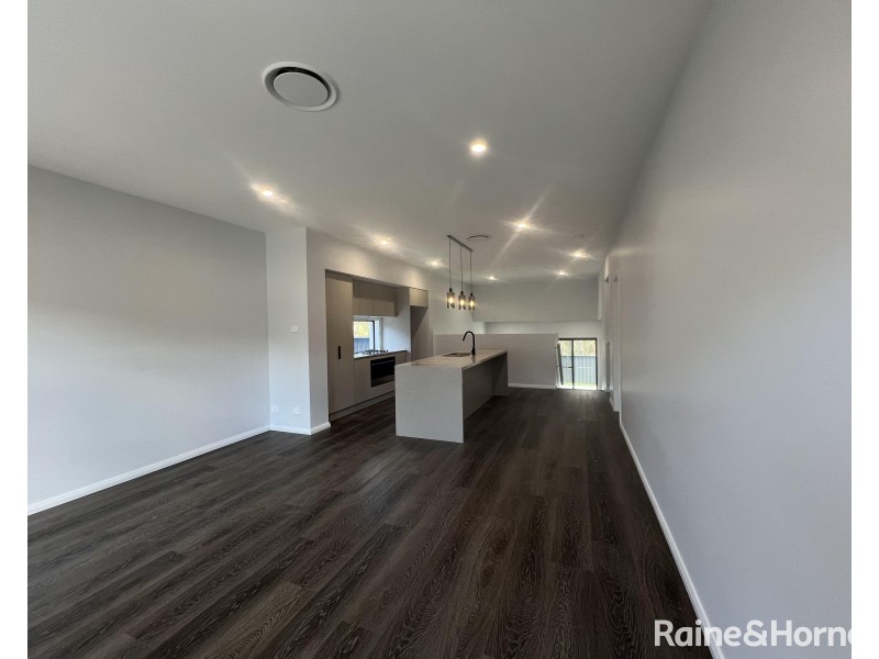 65 Butterworth Street, Cameron Park NSW 2285