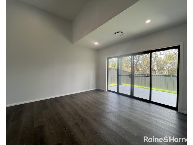 65 Butterworth Street, Cameron Park NSW 2285
