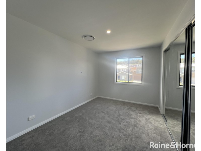65 Butterworth Street, Cameron Park NSW 2285