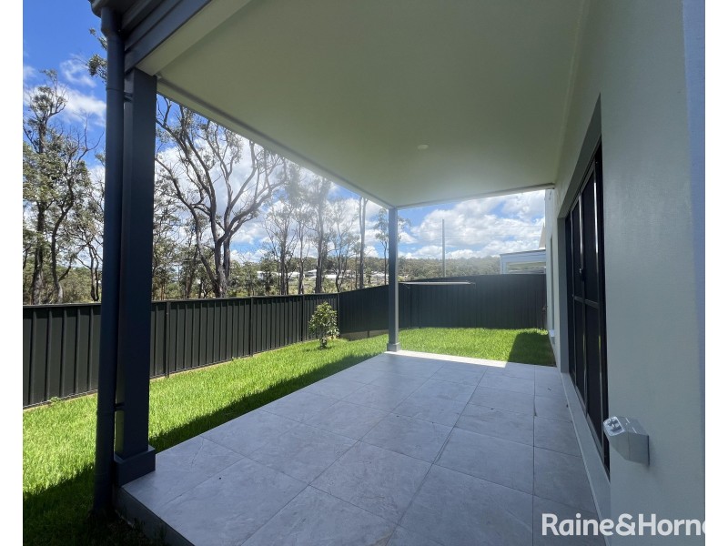 65 Butterworth Street, Cameron Park NSW 2285