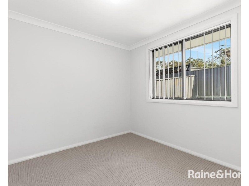 43 Billabong Drive, Cameron Park NSW 2285