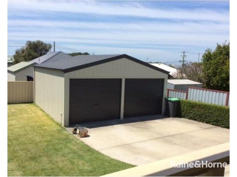 4 Turner Street, Georgetown NSW 2298