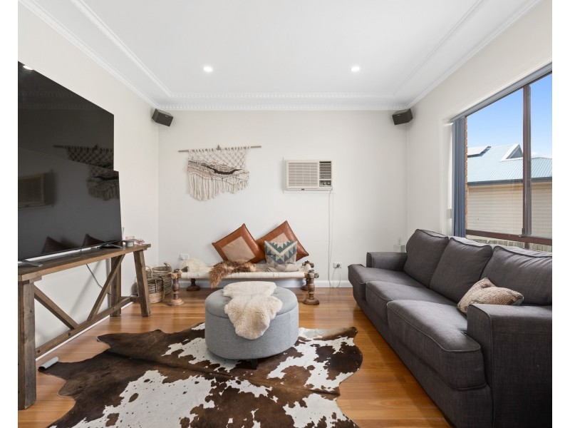 2 Booth Street, East Maitland NSW 2323