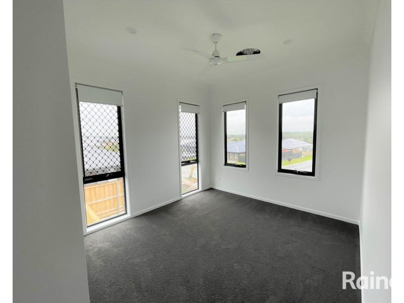 42 Tarragon Way, Chisholm NSW 2322