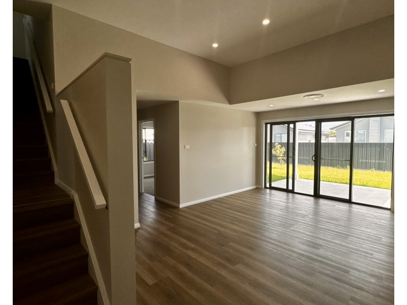 51 Breakwell Road, Cameron Park NSW 2285