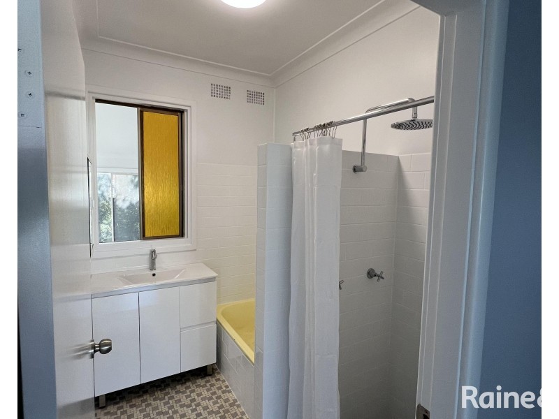 70 Grandview Road, New Lambton Heights NSW 2305