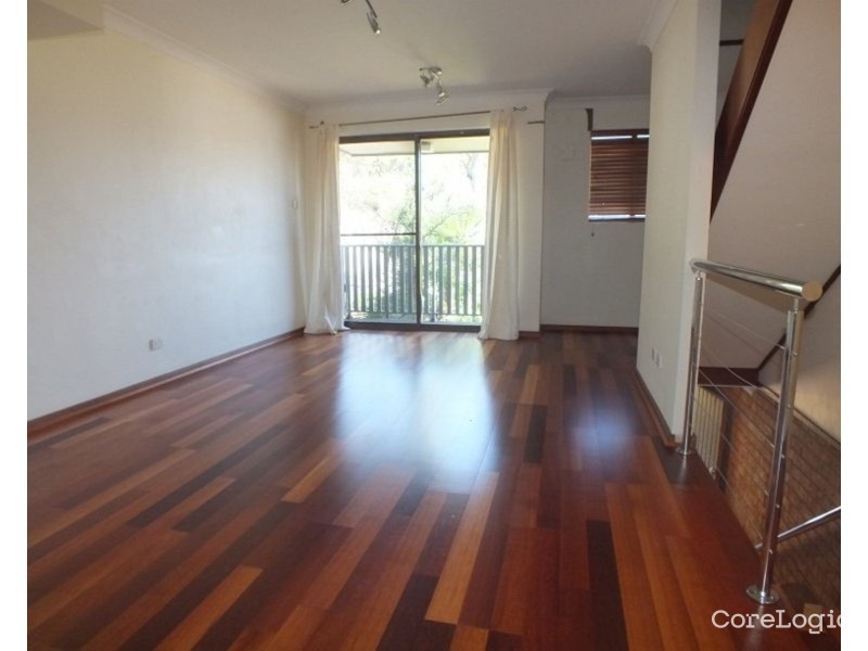 2/2 Mary Street, Merewether NSW 2291