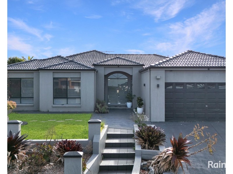 2 Drayton Crescent, Thornton NSW 2322