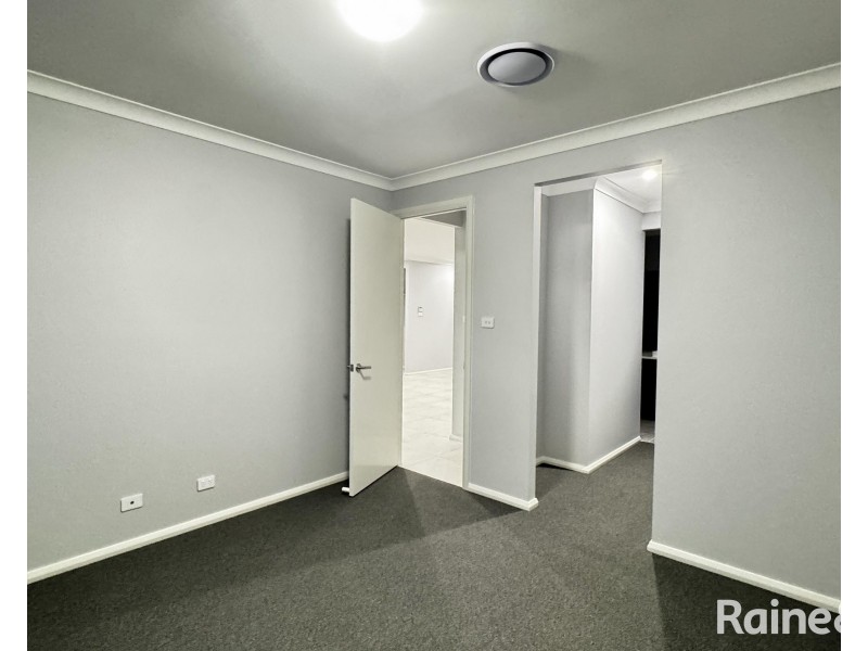 6 Integrity Street, Cameron Park NSW 2285