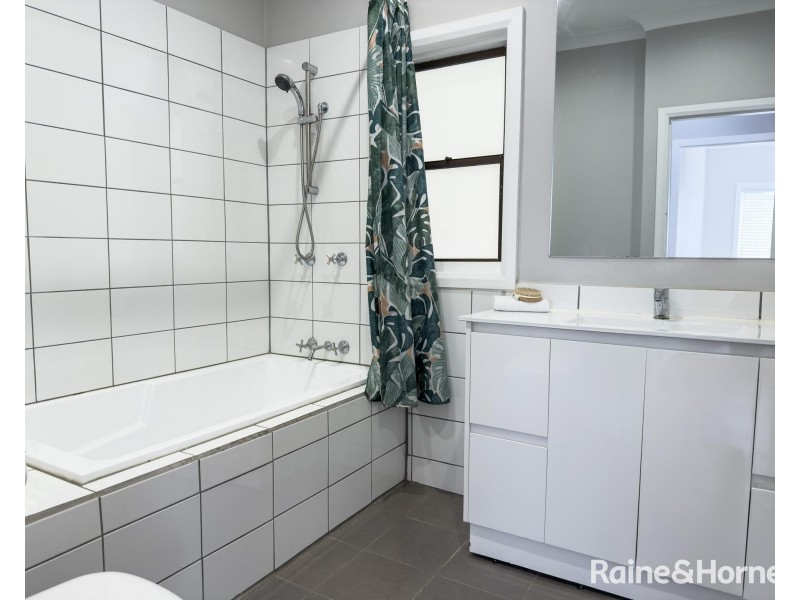 83 Lake Street, Windale NSW 2306