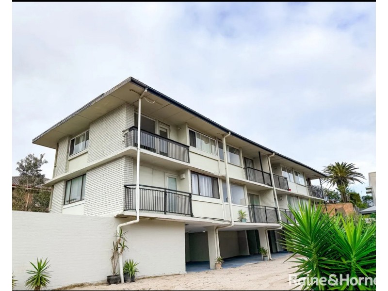 2/22 Nesca Parade, The Hill NSW 2300