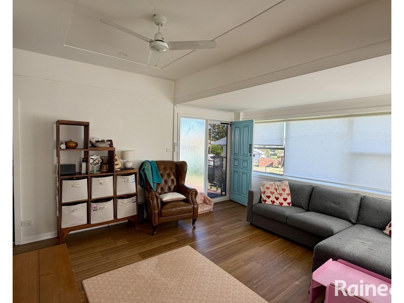 2 Michael Street, Cardiff NSW 2285
