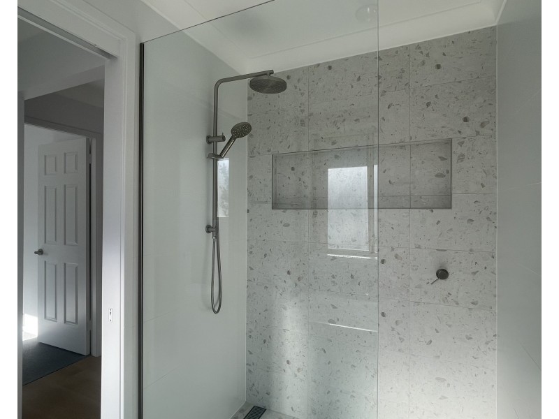 4 Springvale Circuit, Cameron Park NSW 2285