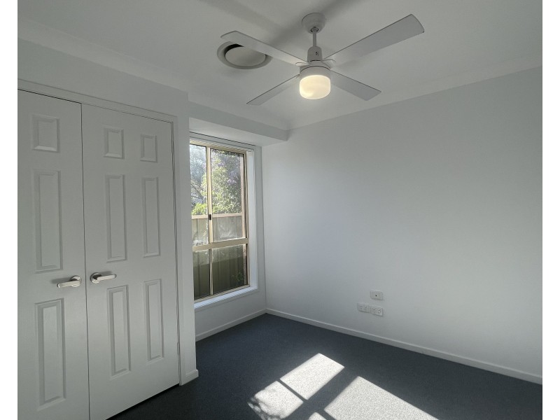 4 Springvale Circuit, Cameron Park NSW 2285