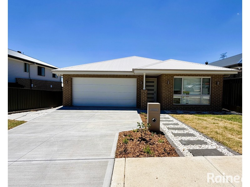 54 Broadmeadow Way, Edgeworth NSW 2285