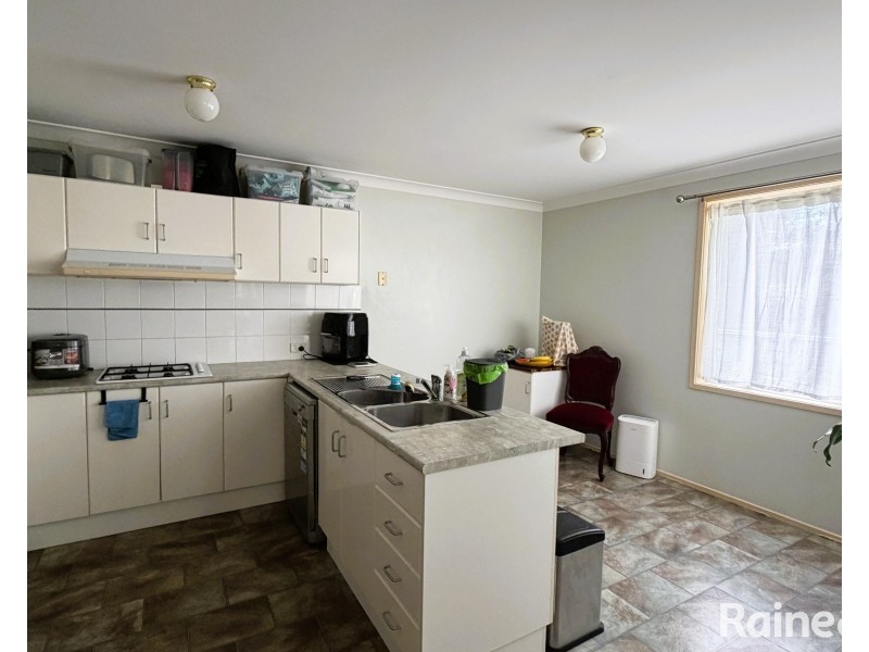 9 Daintree Close, Cardiff Heights NSW 2285