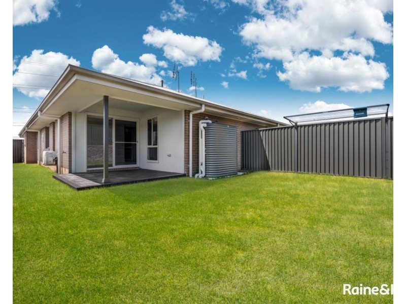 1/55 Pembroke Avenue, Edgeworth NSW 2285