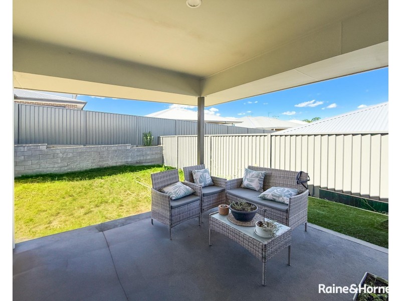 1/55 Pembroke Avenue, Edgeworth NSW 2285