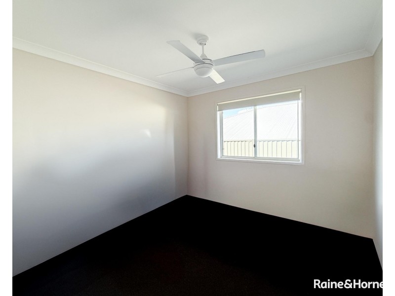 2/55 Pembroke Avenue, Edgeworth NSW 2285