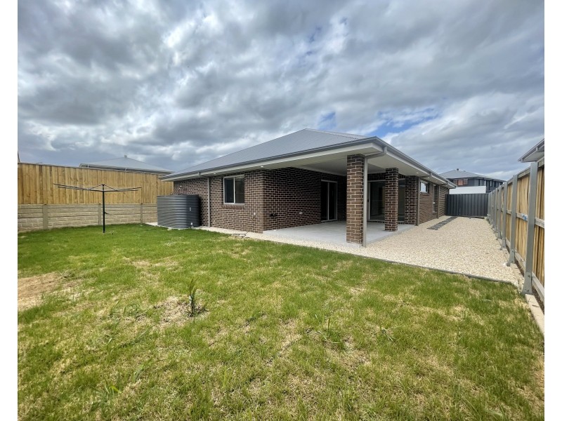 47 Ellipse Circuit, Chisholm NSW 2322