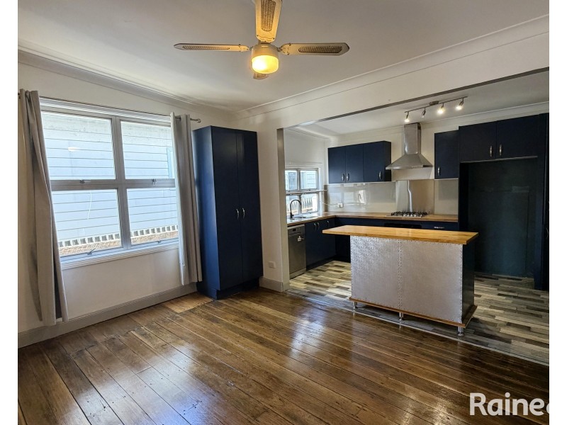 41 Victoria Street, Adamstown NSW 2289