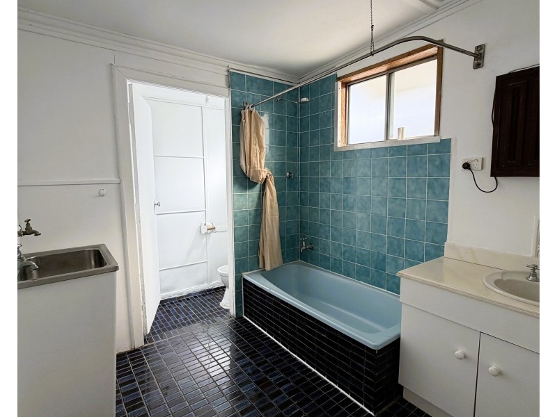 2 Hopetoun Street, Kurri Kurri NSW 2327