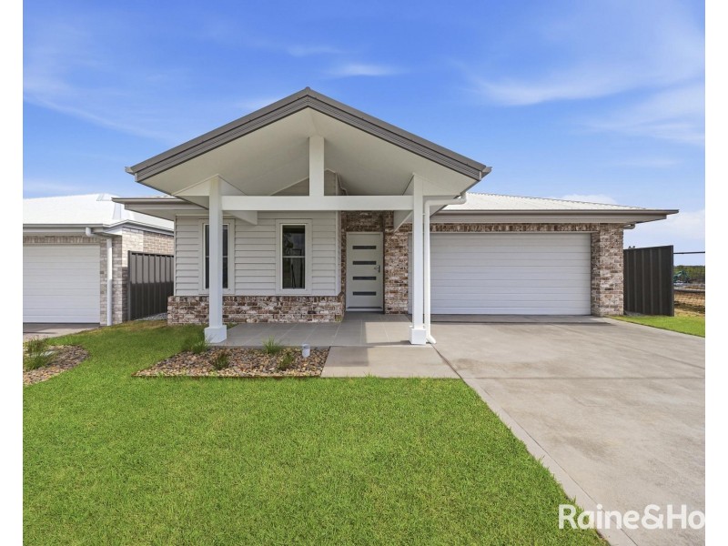 43 Morningstar Crescent, North Rothbury NSW 2335
