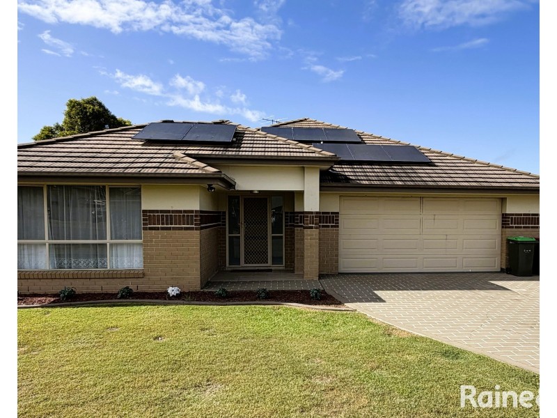 13 Devon Street, Greta NSW 2334