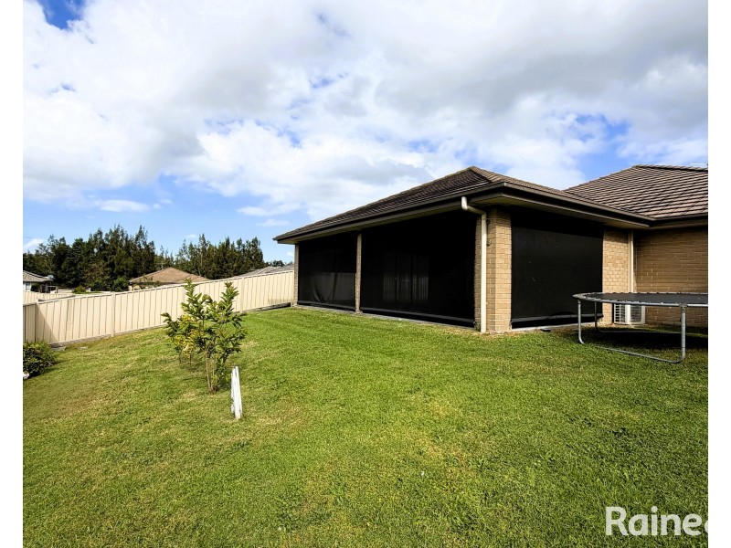 13 Devon Street, Greta NSW 2334