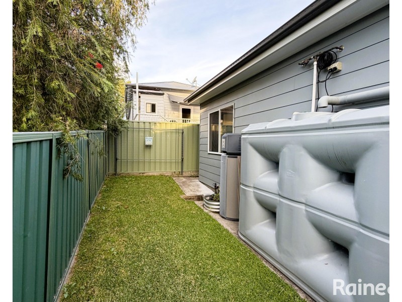 39B St Helen Street, Holmesville NSW 2286