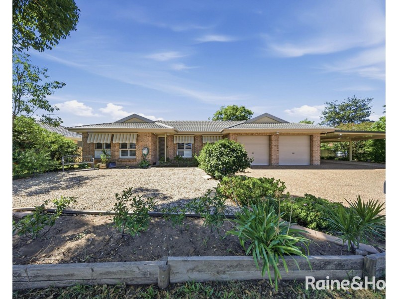 2 Richard Road, Rutherford NSW 2320
