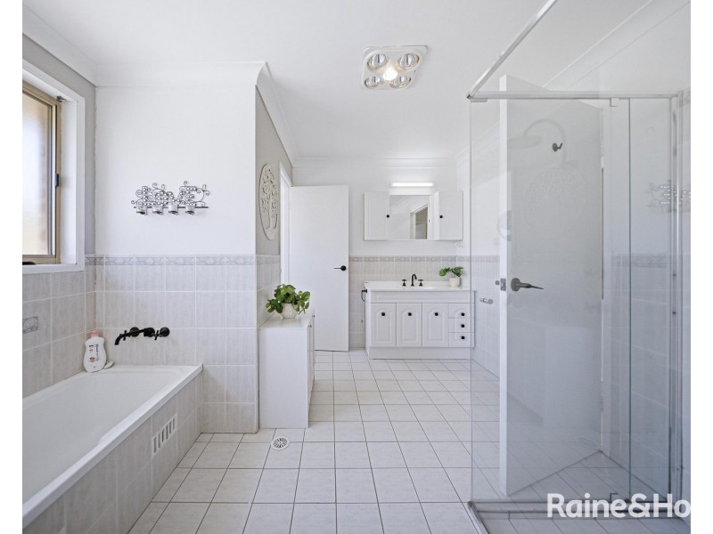 2 Richard Road, Rutherford NSW 2320