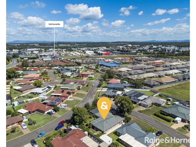 2 Richard Road, Rutherford NSW 2320