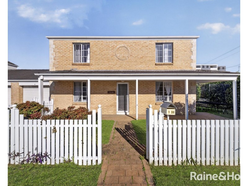 1/30 Mulbinga Street, Charlestown NSW 2290