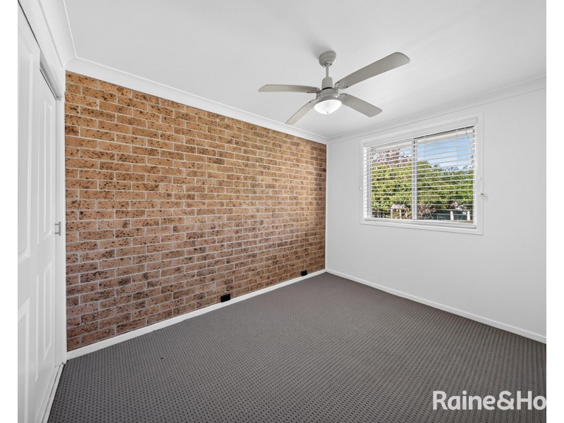 2/10 Tyrell Street, Tenambit NSW 2323