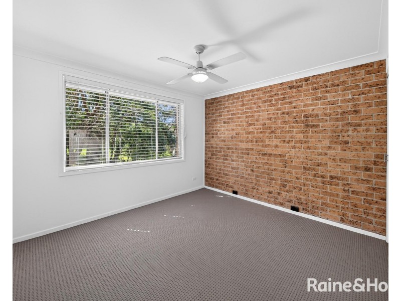 2/10 Tyrell Street, Tenambit NSW 2323
